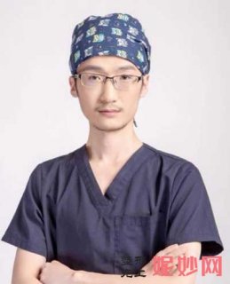何清磊