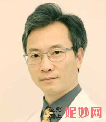 李斌