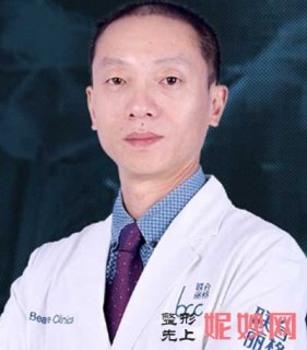 吴焱秋
