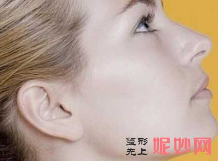 自体脂肪丰耳垂能保持多久？