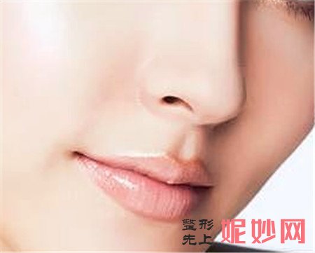 做歪鼻矫正会留疤吗？重庆当代整形做歪鼻矫正效果好不好？