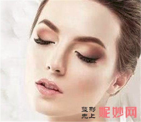 改脸型医院排名，重庆艺星整形做下颌角整形效果好不好？