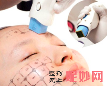 重庆美仑美奂整形黄华医生做热玛吉除皱，安全又可靠！