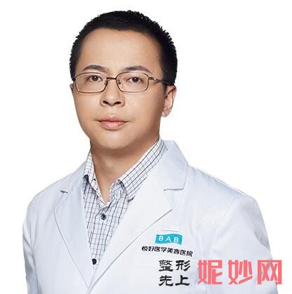 徐凯