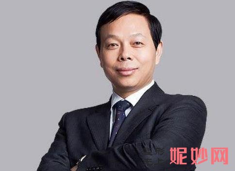 王新灿