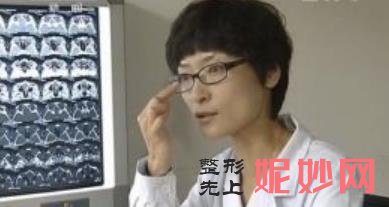长海医院哪个专家割双眼皮好？上海做双眼皮专家前十介绍！