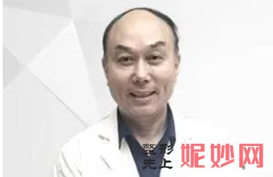 重庆双眼皮修复权威的专家是谁？重庆双眼皮修复专家前十推荐！