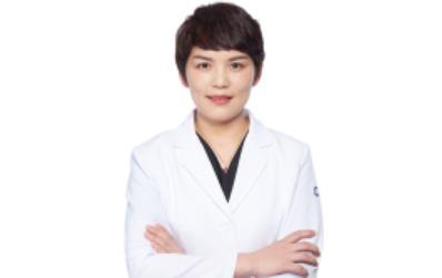 修复双眼皮的十大专家都是谁？杨亚益、许再荣、陈红梅等医生的名字你听过吗