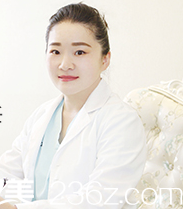 李莎