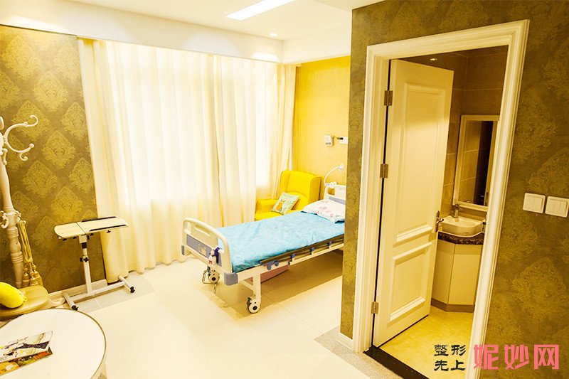 天津哪家医院做驼峰鼻矫正术好看？知妍、美联致美、伊美木子等实力在线比较!！