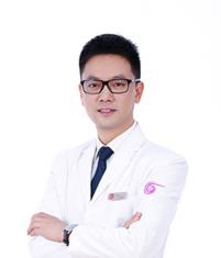 南京华美美容医院曹海峰做肋骨鼻怎么样
