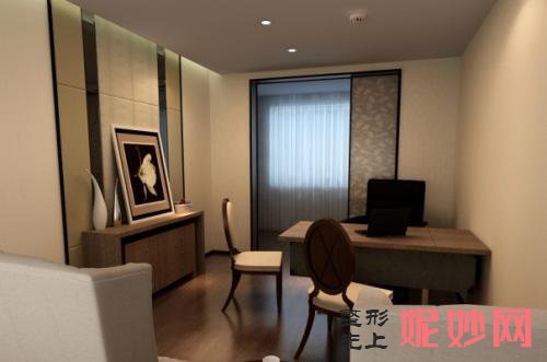北京东方和谐是专门做脂肪的吗