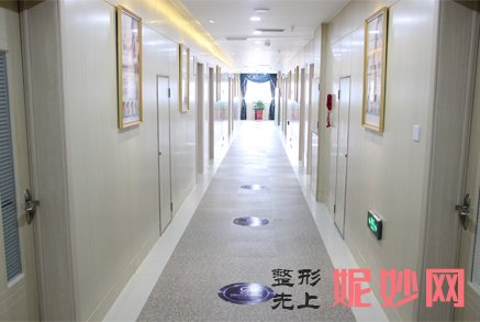 郑州华山整形医院口碑怎么样，附发际线种植案例_费用