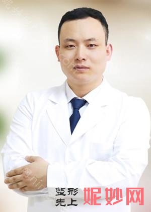 2021-2022年南宁贵金属烤瓷牙牙科医院医生排名前十_排行榜前三医生公布