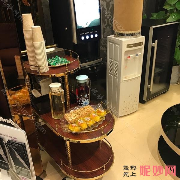 济南硅胶隆鼻医院哪家好？伊美尔、韩氏、然之钥稳居前三！