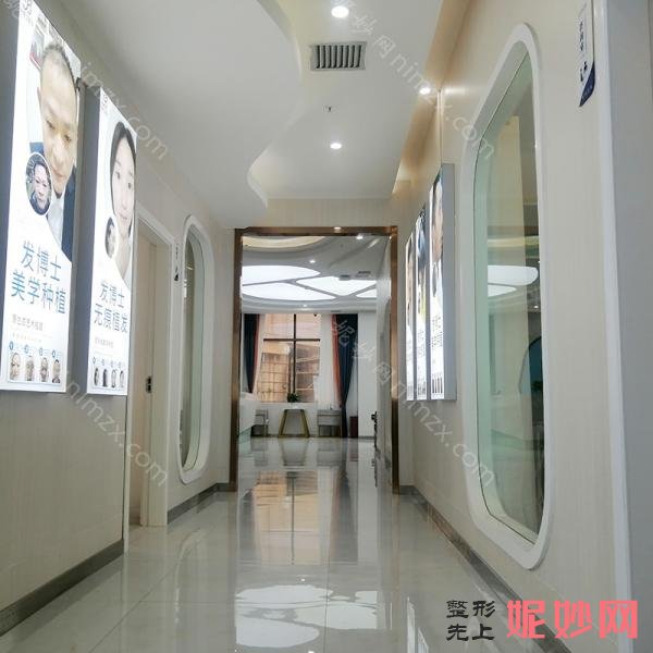 贵阳植发医院排名前十，深得人心来凑热闹，发友福音就此公布不踩雷！