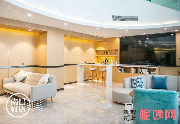 南昌切开双眼皮哪家专业做得好？红苹果、同济等专业且正规！