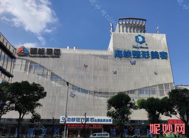 福州胸部整形哪里好？这几家都是业内较好，助你完成美胸梦想！
