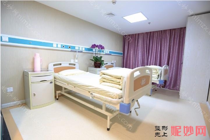 大连颧骨内推整形医院公布！在分享大连胡瑛莲颧骨内推价格表