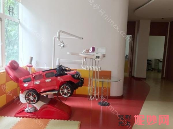 上海隐形矫正哪家正规一点？瑞康、尤旦等正规靠谱！