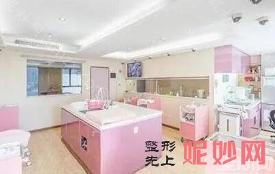 西宁月子中心排名前四及价格!全是实力强劲派医院~