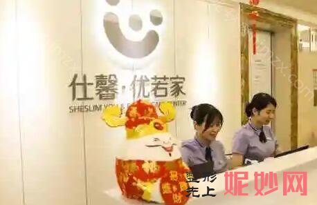 看清去月子中心的优点和缺点,就不会犹豫在家坐月子还是去!名单真实，口碑具有实力~