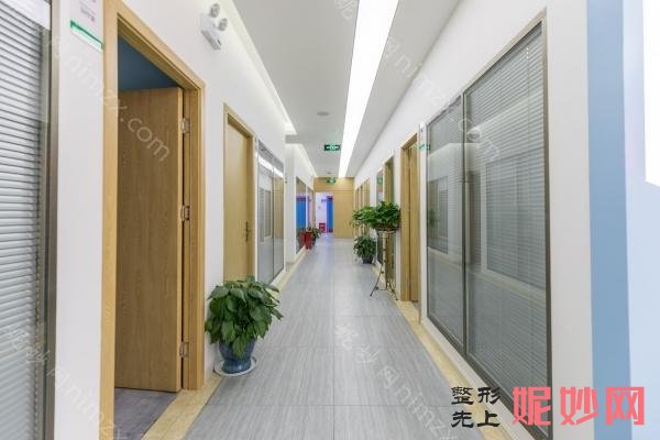 昆明切开双眼皮医院排名揭晓，来看看昆明口碑好实力强的医院名单