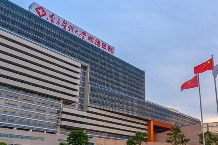 深圳张亚梅医生隆胸技术怎么样？费用多少？