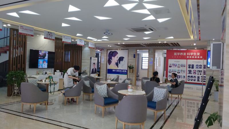 合肥曙光植发医院植发靠谱吗？谢宝山医生怎么样？附价格表
