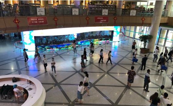 河南省人民医院眼袋去除技术怎么样？费用多少？