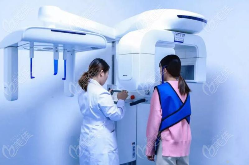 怀化唯雅口腔医院：种植矫正价格公开！节省成本还能拥有好笑容！