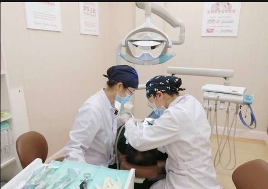 广州柏德口腔国庆节优惠价目表一览：瑞士iti种植牙仅需2025元，隐形矫正低至2025元
