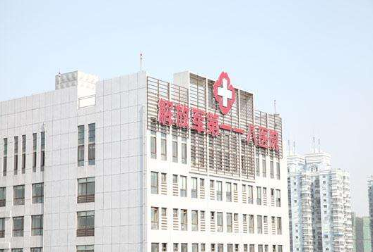 王春梅医生你好，我之前隆鼻失败了，能让你做修复手术吗?