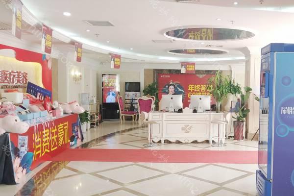 寻找厦门地区隆鼻医院，推荐几家整形外科医院及其热门项目