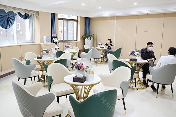 南京玻尿酸隆鼻优惠价格均价公布(2025南京玻尿酸隆鼻参考价为：17142元)
