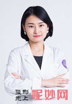 侯文婕