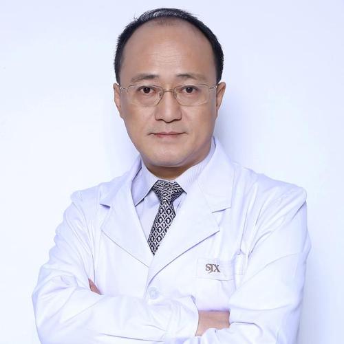 邱立东