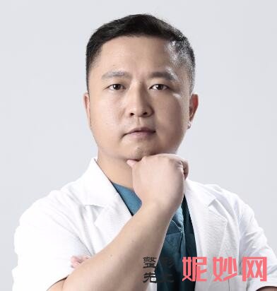 谭拯
