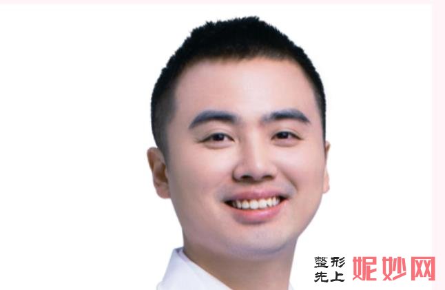 深圳双眼皮修复哪位专家比较好？深圳双眼皮修复医生排名前十！