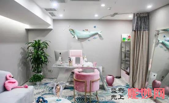 重庆铂生医疗美容医院能做双眼皮吗？医院介绍附双眼皮案例和价格表！