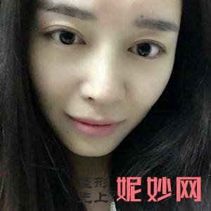 成都市第三人民医院医学美容整形科是私立医院吗？