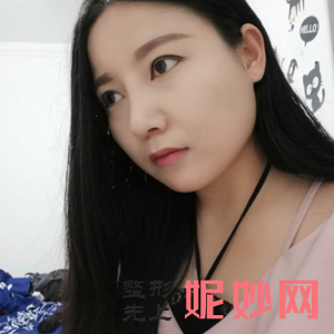 长沙亚韩医学美容医院是公立医院吗？