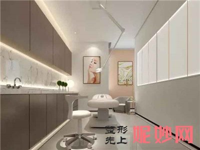 成都格莱丽做双眼皮怎么样