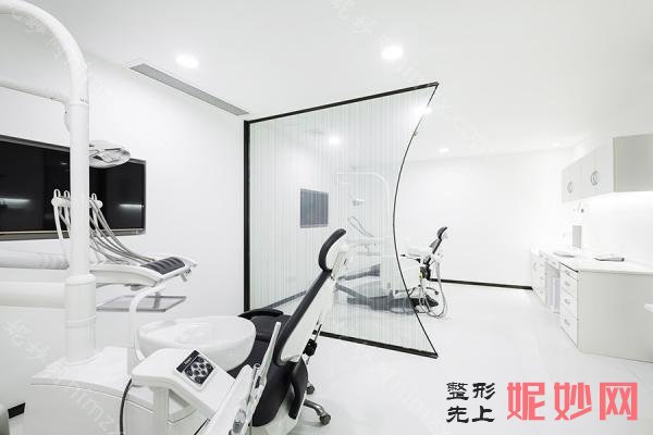 成都牙齿矫正医院排名更新，成都正畸就来这里！