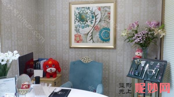 昆明果酸焕肤哪家医院好？整形实力及口碑一一对比！