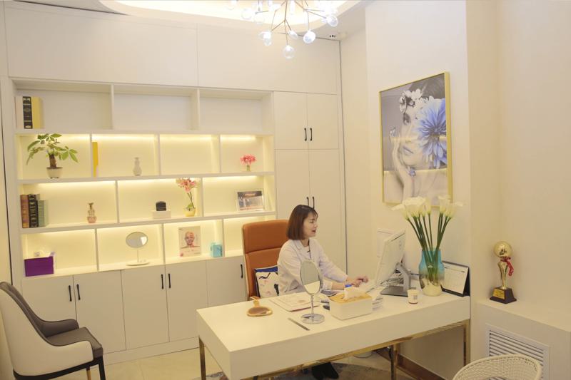 淄博壹美眼部整形技术怎么样？医生技艺精湛、内含切开双眼皮案例