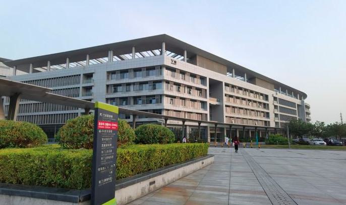 香港大学深圳医院整形修复外科可靠吗？价格表2025上新~