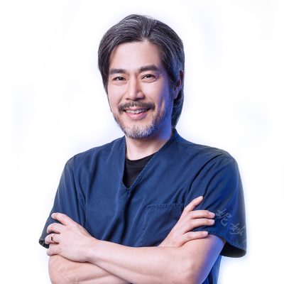 HWANG WOOK（黄旭培）