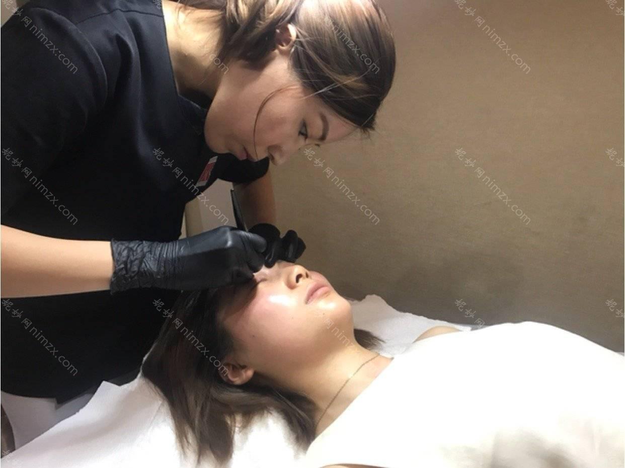 广东哪家医院做纹眼线手术较好？排行名单有深圳北大医院、晶悦美、武警总院等!价格收费均价一览!！