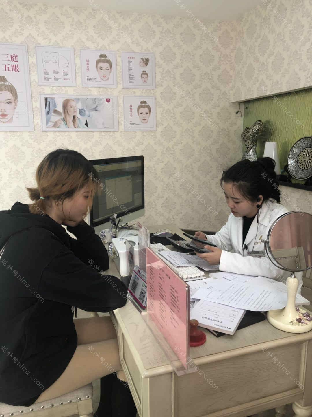 广东哪家医院做玻尿酸丰鼻基底比较靠谱？排行榜大全上榜牙科依次公布!含口碑及价格明细！